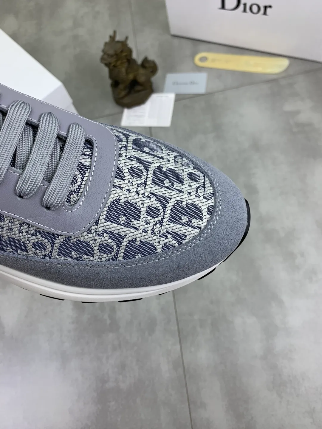 Men's Men's Shoes💰P420💰[New Style]🆘[Dior] 2025 Dior Original Lace-up Low-top Men's Shoes Classic casual shoes 🔥This model is the official classic model, with high quality and made by famous original designers. It is made of high-quality cowhide with original materials➕Comfortable and breathable mesh lining➕Pigskin insole. The perfect last shape and generous and fashionable design have attracted many consumers. Suitable for drivers to drive🚗. What you want is the highest quality in the market. Color: 3️⃣Color code number: 38--44 (45 customized)
